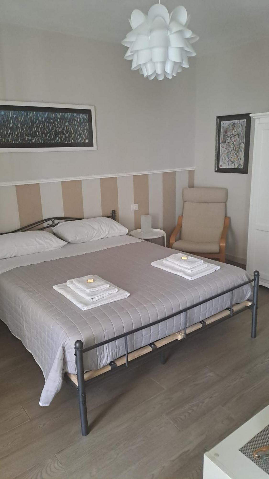 Cb House Holiday Pietrasanta Bagian luar foto